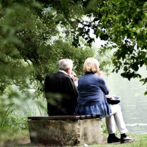 3 Ways for the Elderly to Socialise